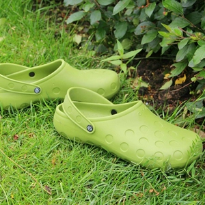 Садове взуття